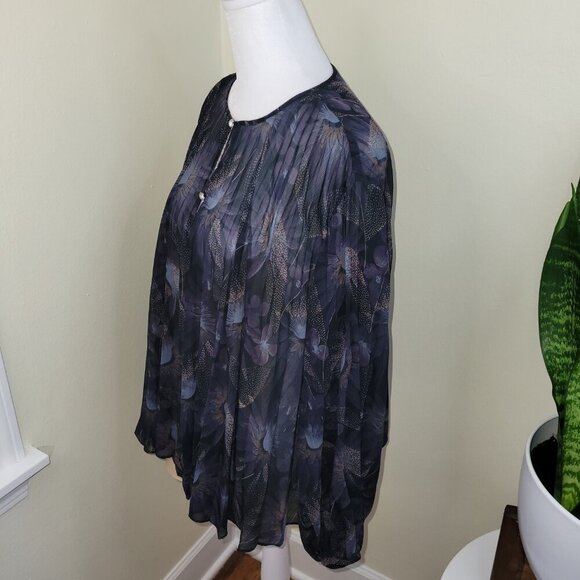 Vince Deco Blue Sheer Floral Pleated Blouse Top Women's S - Picture 3 of 13